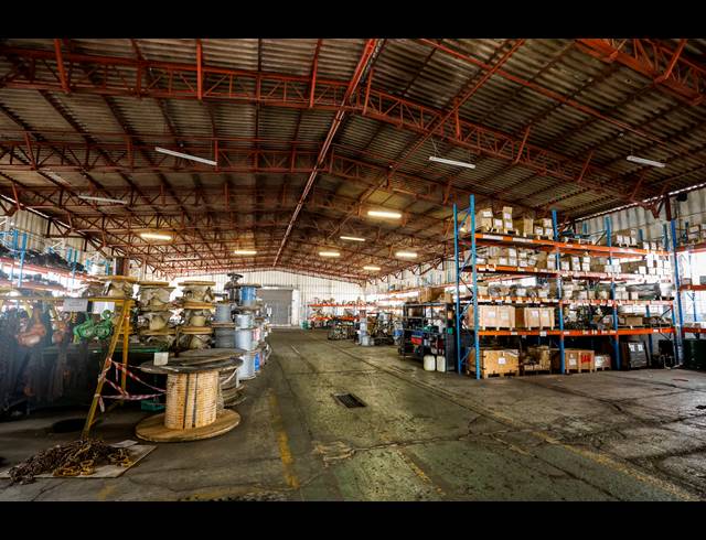 2,575M² WAREHOUSE FOR SALE IN WENTWORTH